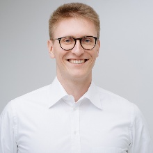 Robin Strässer